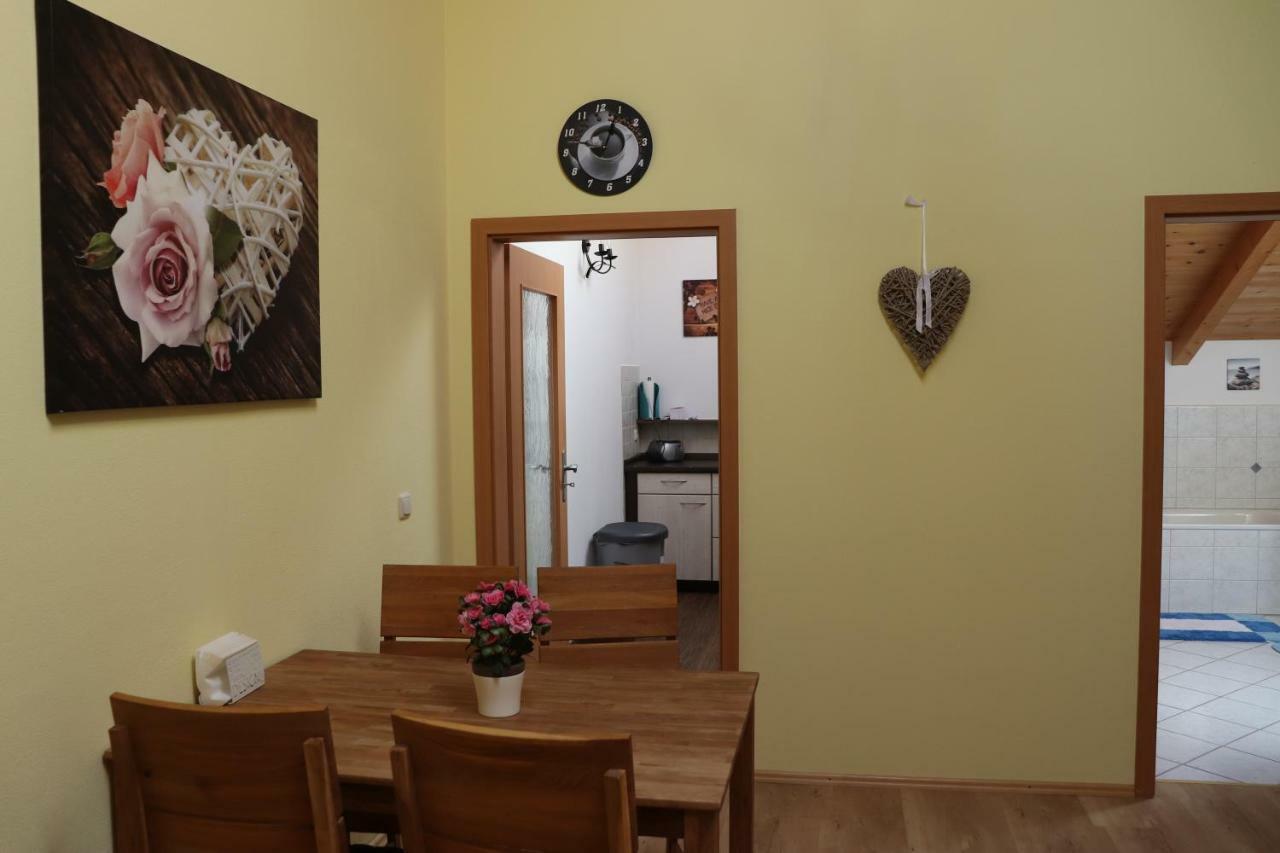 Ferienwohnung Pferdehof Pankratz Iffeldorf المظهر الخارجي الصورة