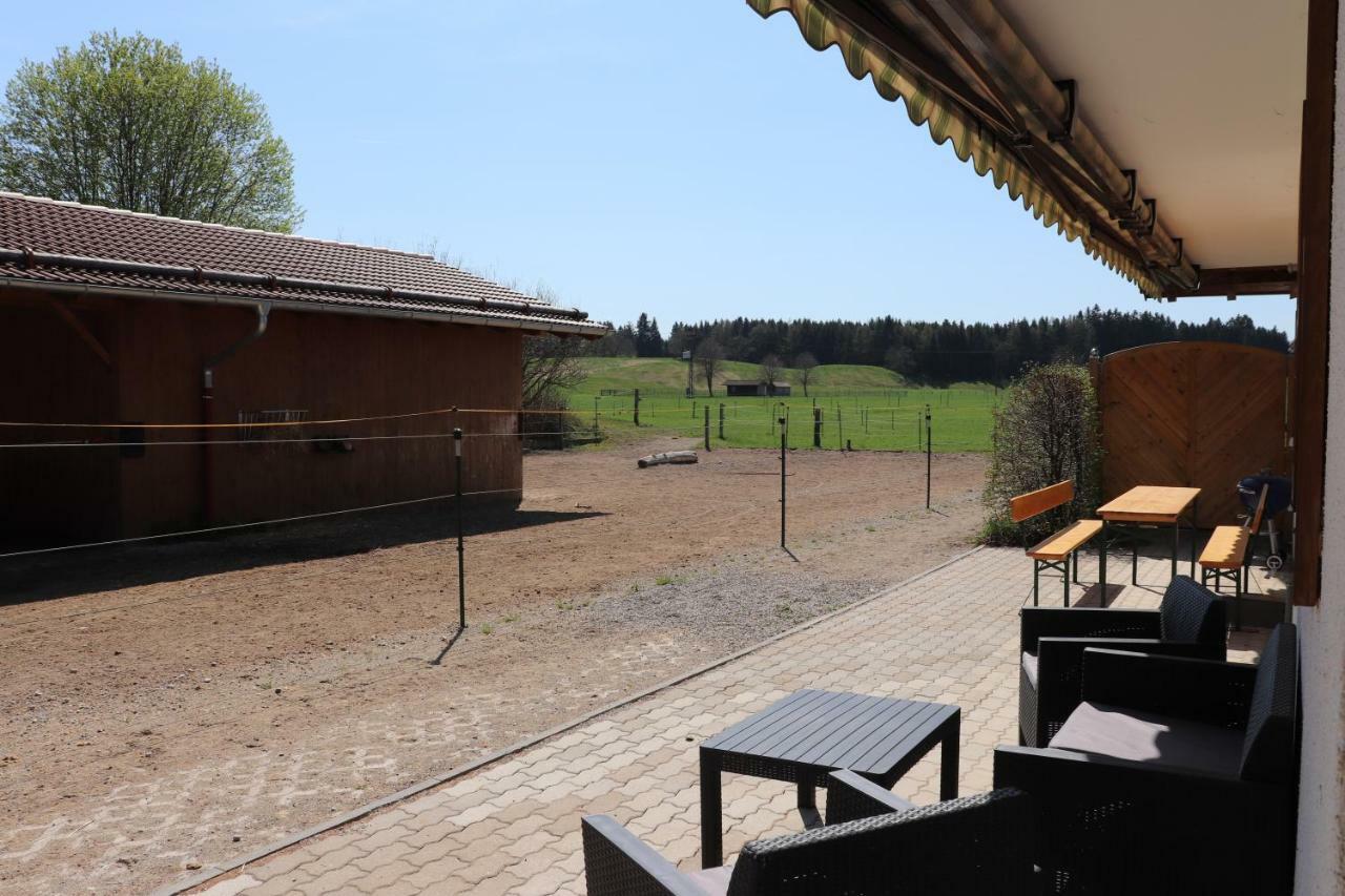 Ferienwohnung Pferdehof Pankratz Iffeldorf المظهر الخارجي الصورة